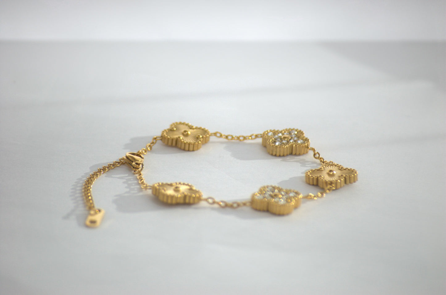 Gold Clover bracelet